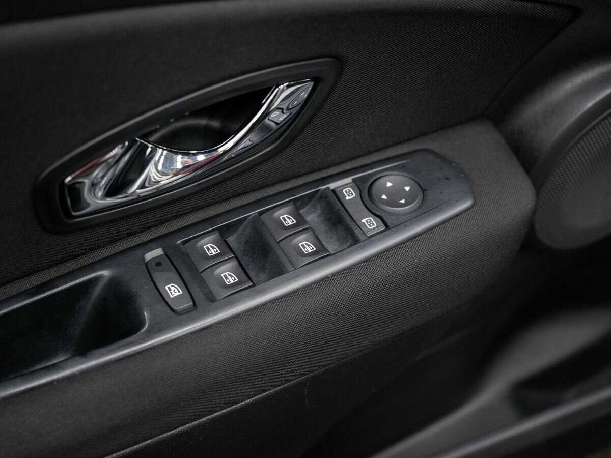 Renault Fluence б/у, 2013, Механическая. Фото: #14