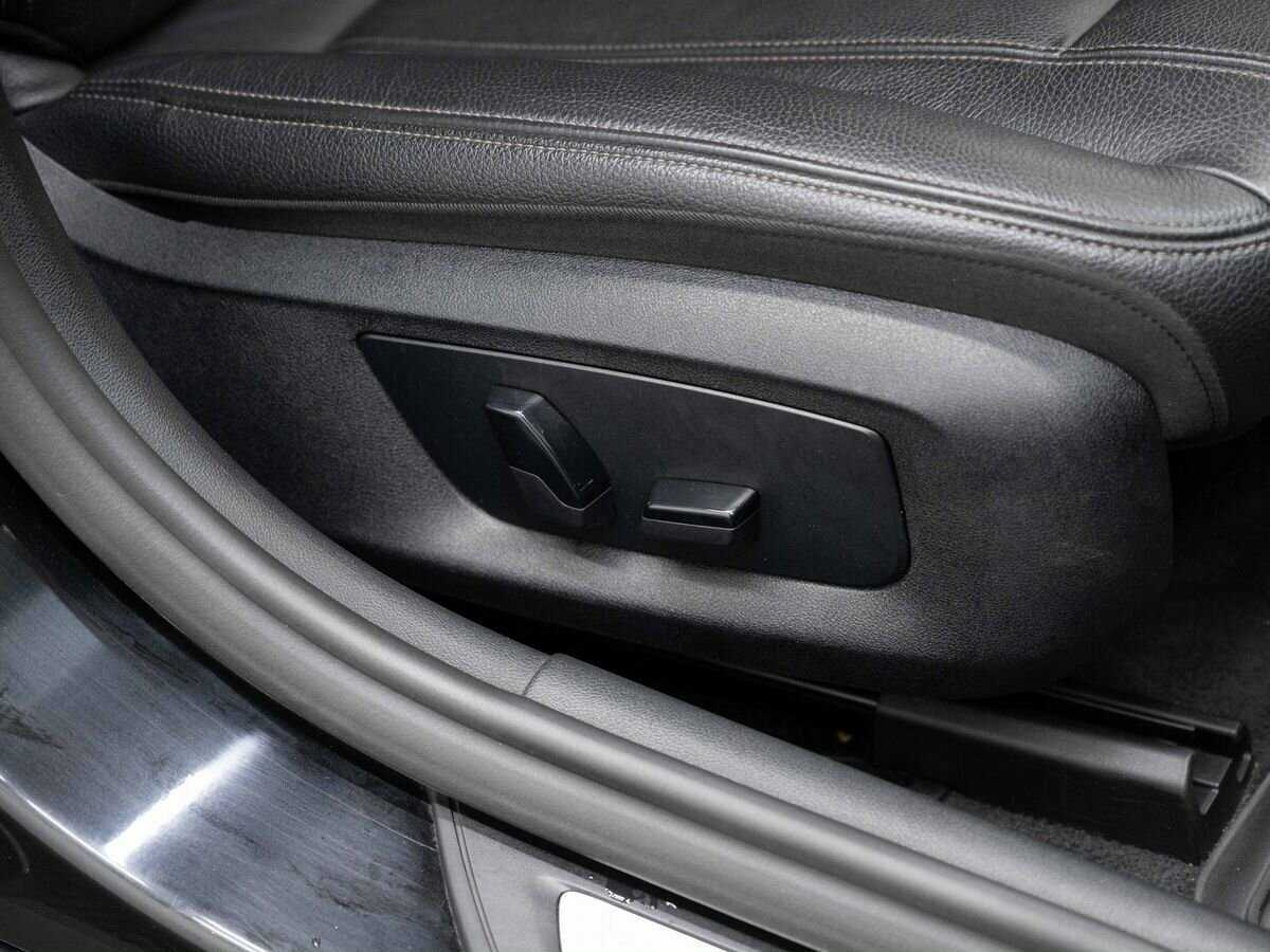 BMW 5 серии б/у, 2018, Автоматическая. Фото: #12