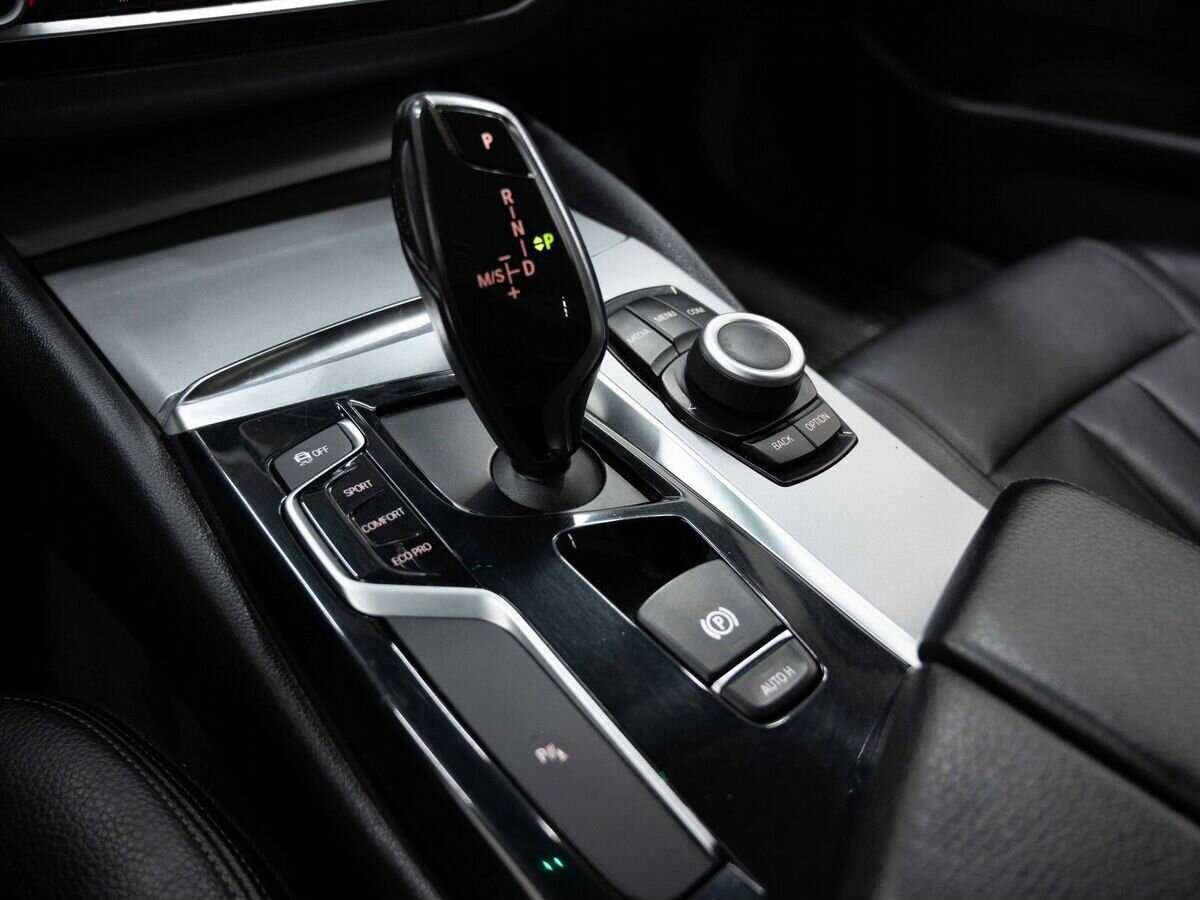 BMW 5 серии б/у, 2018, Автоматическая. Фото: #23