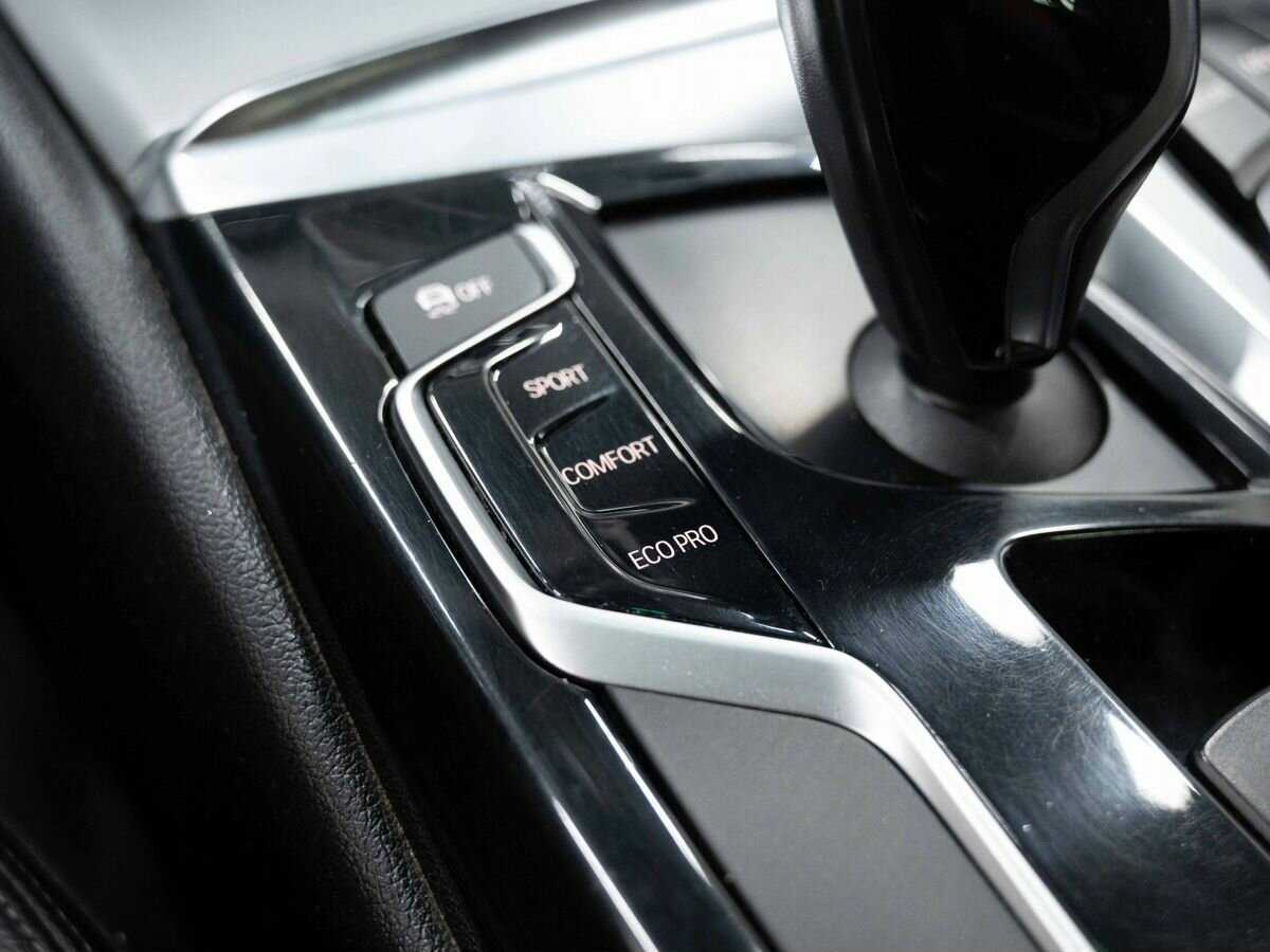 BMW 5 серии б/у, 2018, Автоматическая. Фото: #24