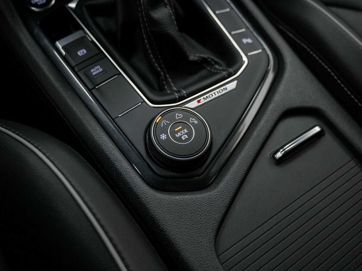 Volkswagen Tiguan б/у, 2022, Роботизированная. Фото: #19