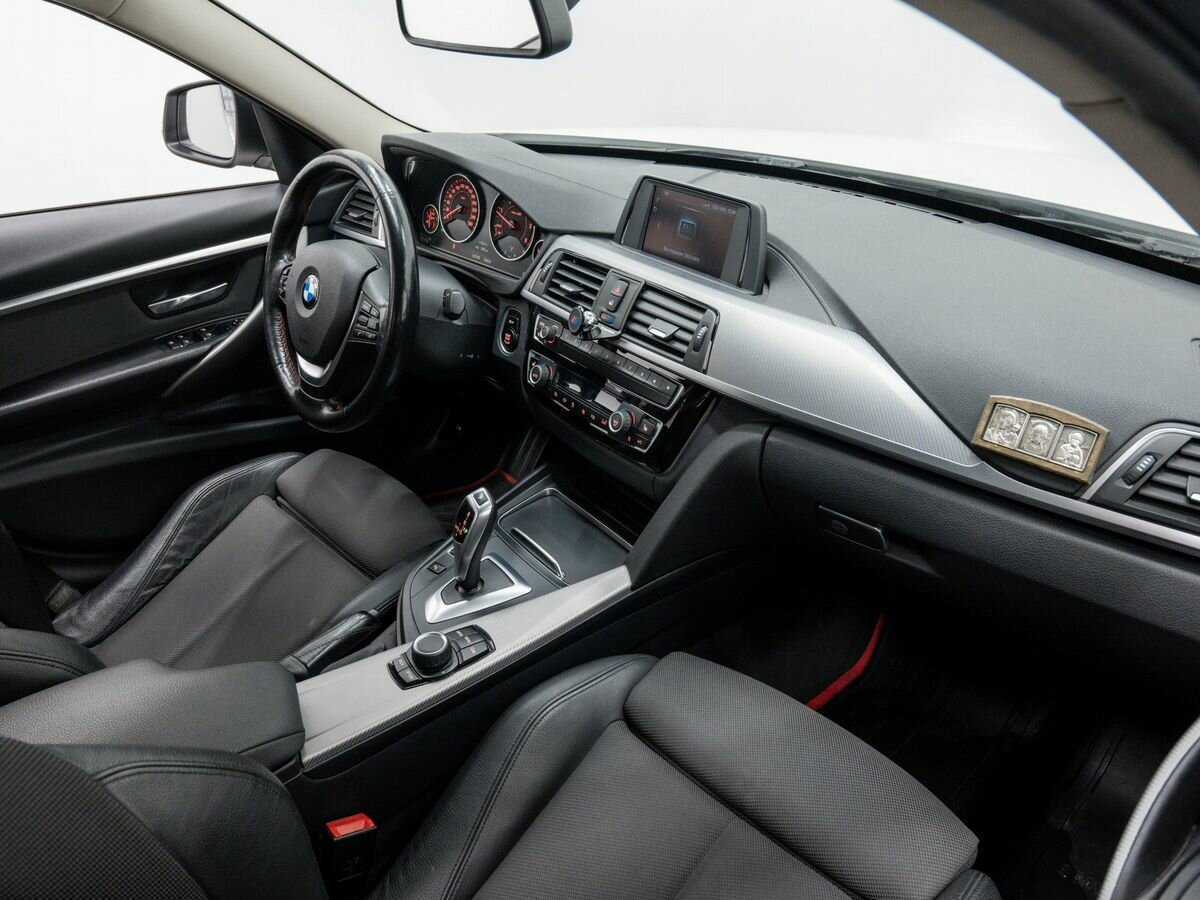 BMW 3 серии б/у, 2017, Автоматическая. Фото: #6