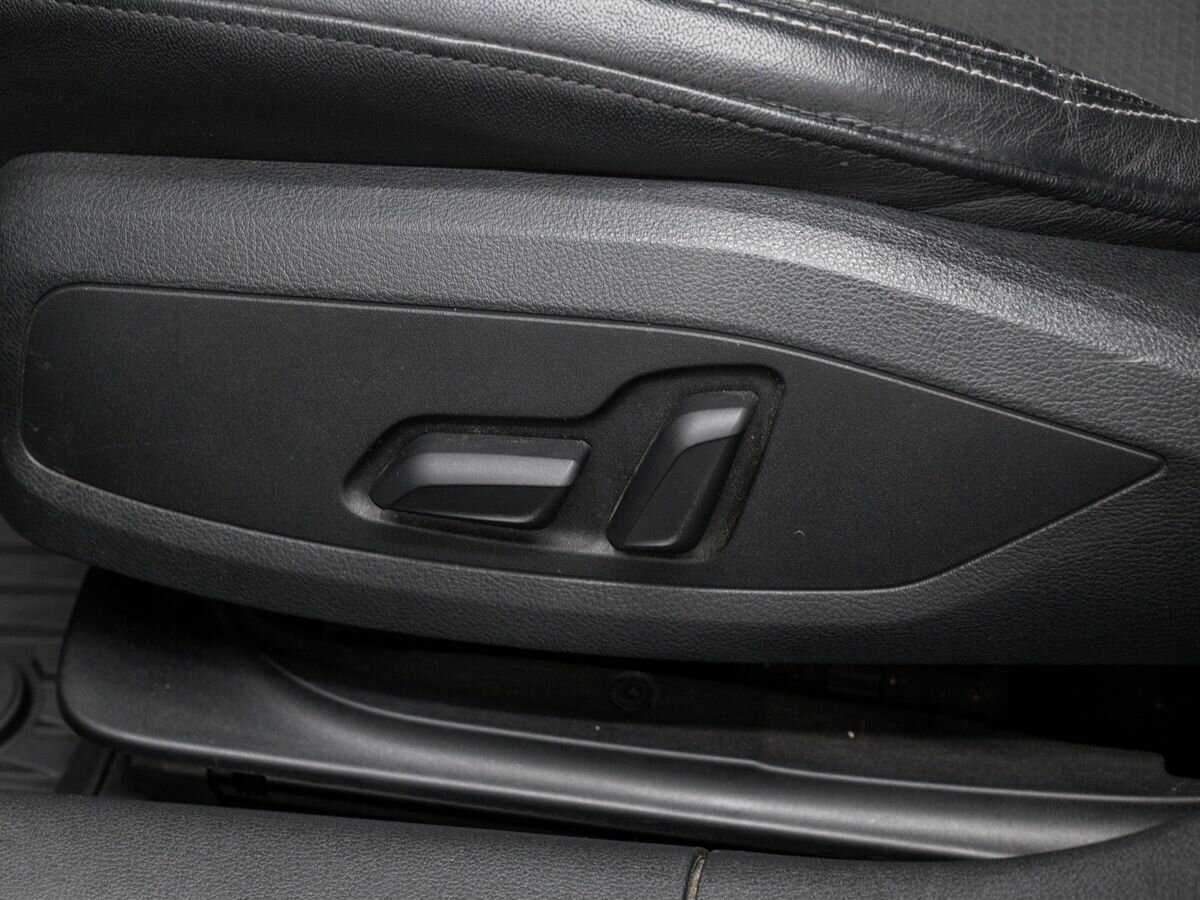 Audi A4 б/у, 2017, Роботизированная. Фото: #15