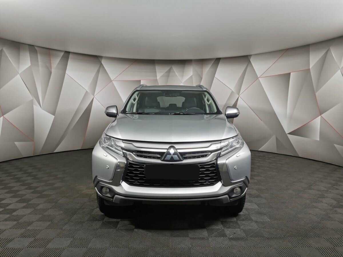 Mitsubishi Pajero Sport б/у, 2017, Автоматическая. Фото: #6