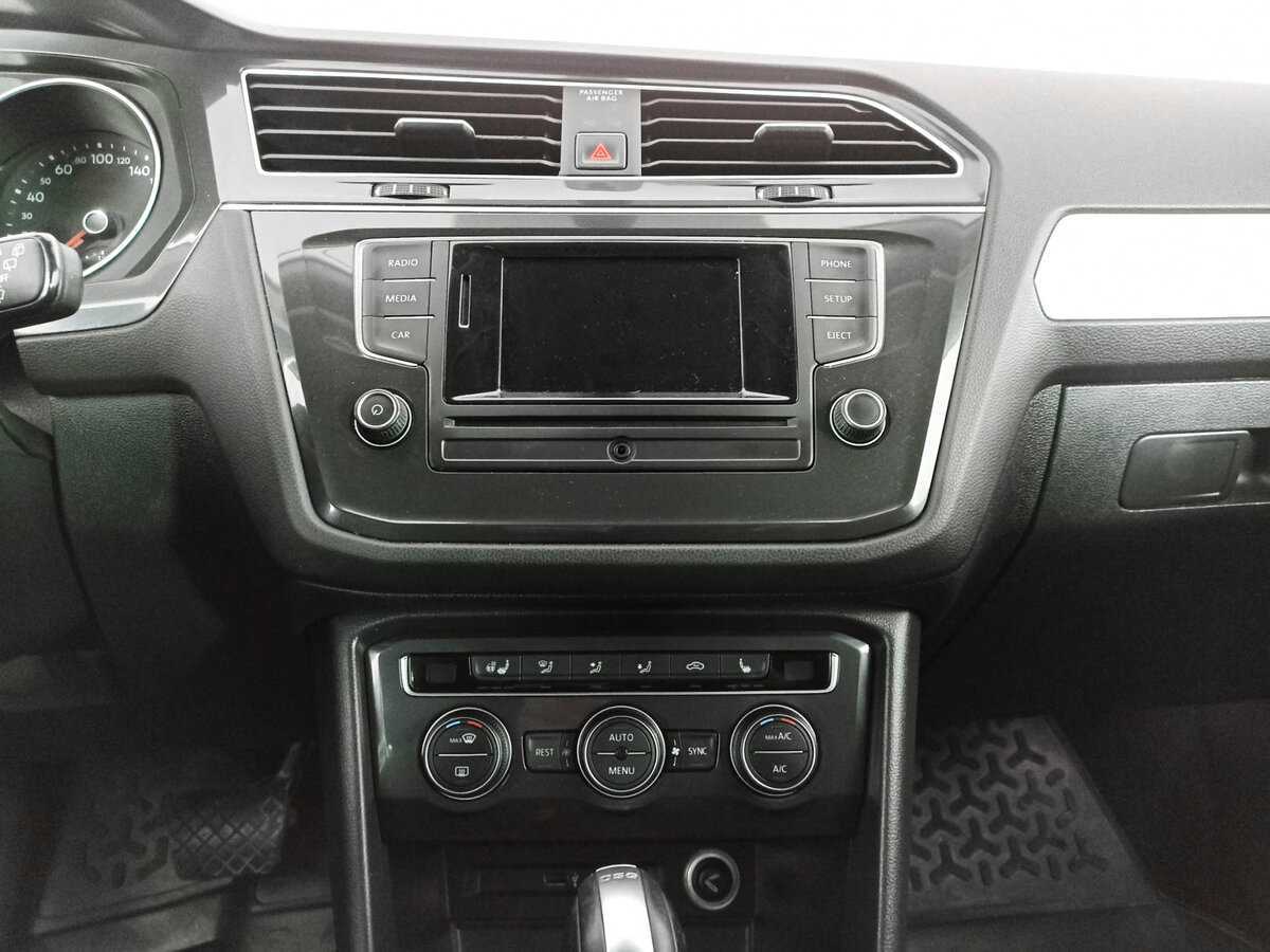 Фольксваген Тигуан б/у, 2017, Роботизированная. Фото: #12