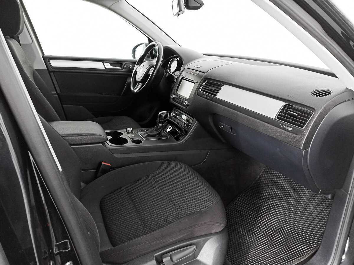 Volkswagen Touareg б/у, 2013, Автоматическая. Фото: #5