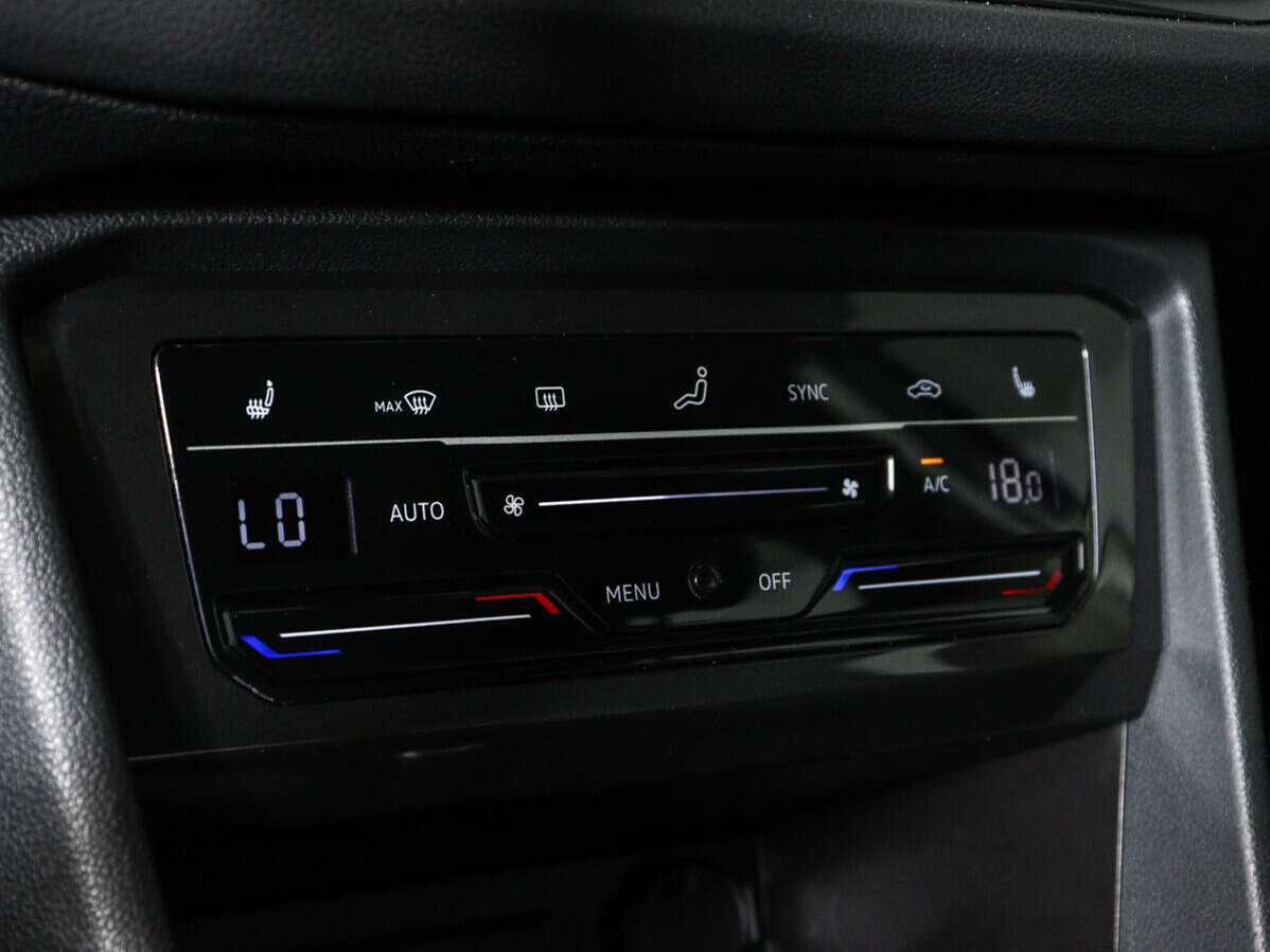 Volkswagen Tiguan б/у, 2020, Роботизированная. Фото: #12