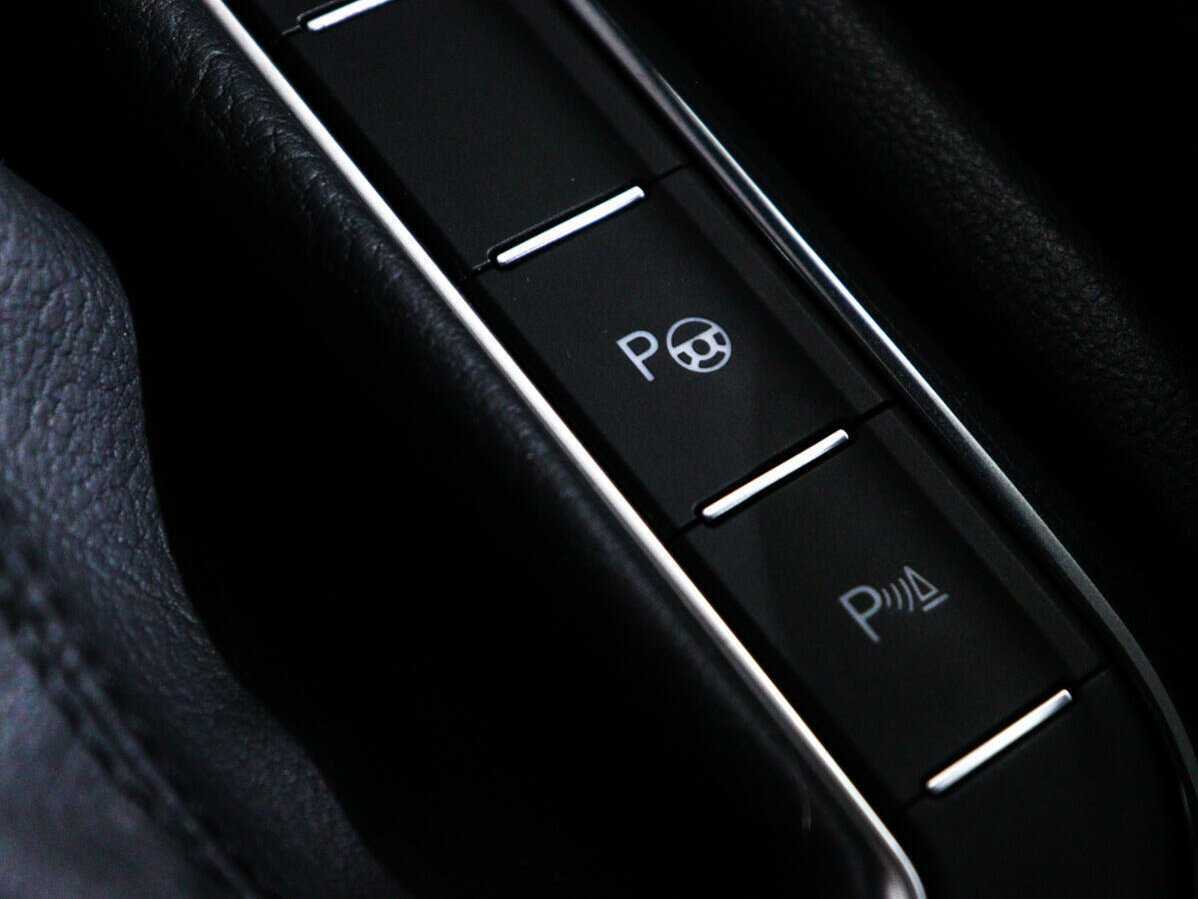 Volkswagen Tiguan б/у, 2021, Роботизированная. Фото: #18