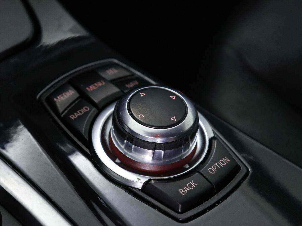 BMW 5 серии б/у, 2014, Автоматическая. Фото: #13