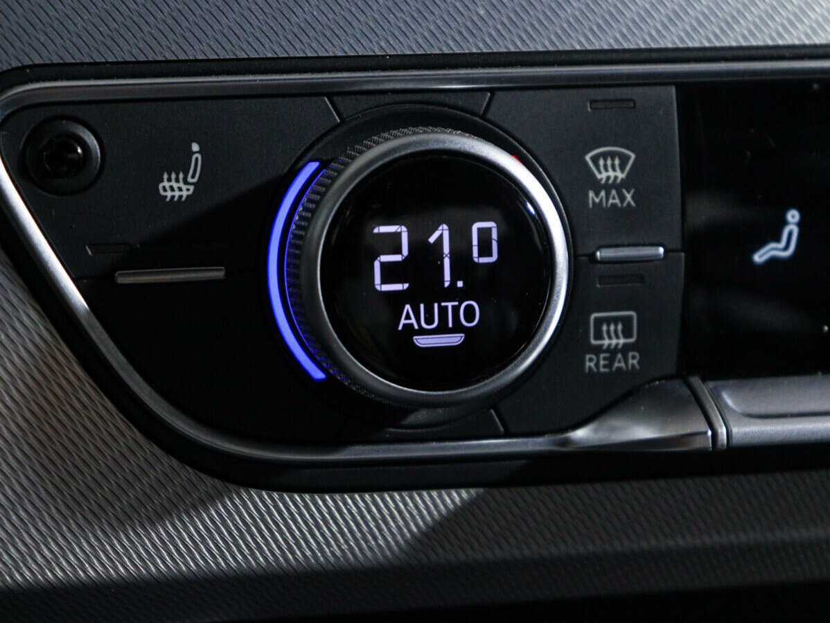 Audi A4 б/у, 2016, Роботизированная. Фото: #23