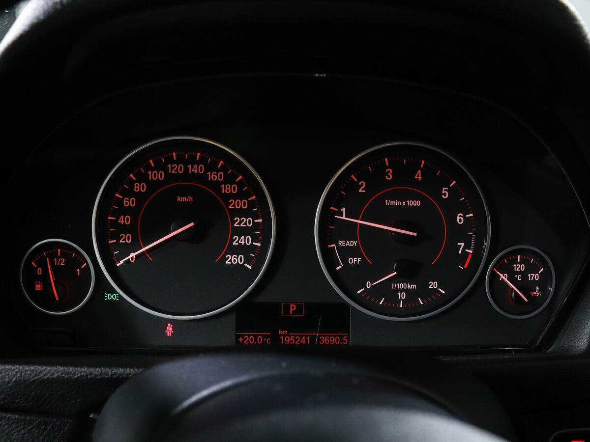 BMW 3 серии б/у, 2015, Автоматическая. Фото: #10