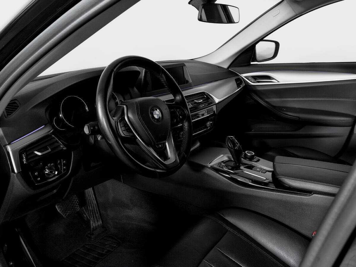 BMW 5 серии б/у, 2018, Автоматическая. Фото: #15
