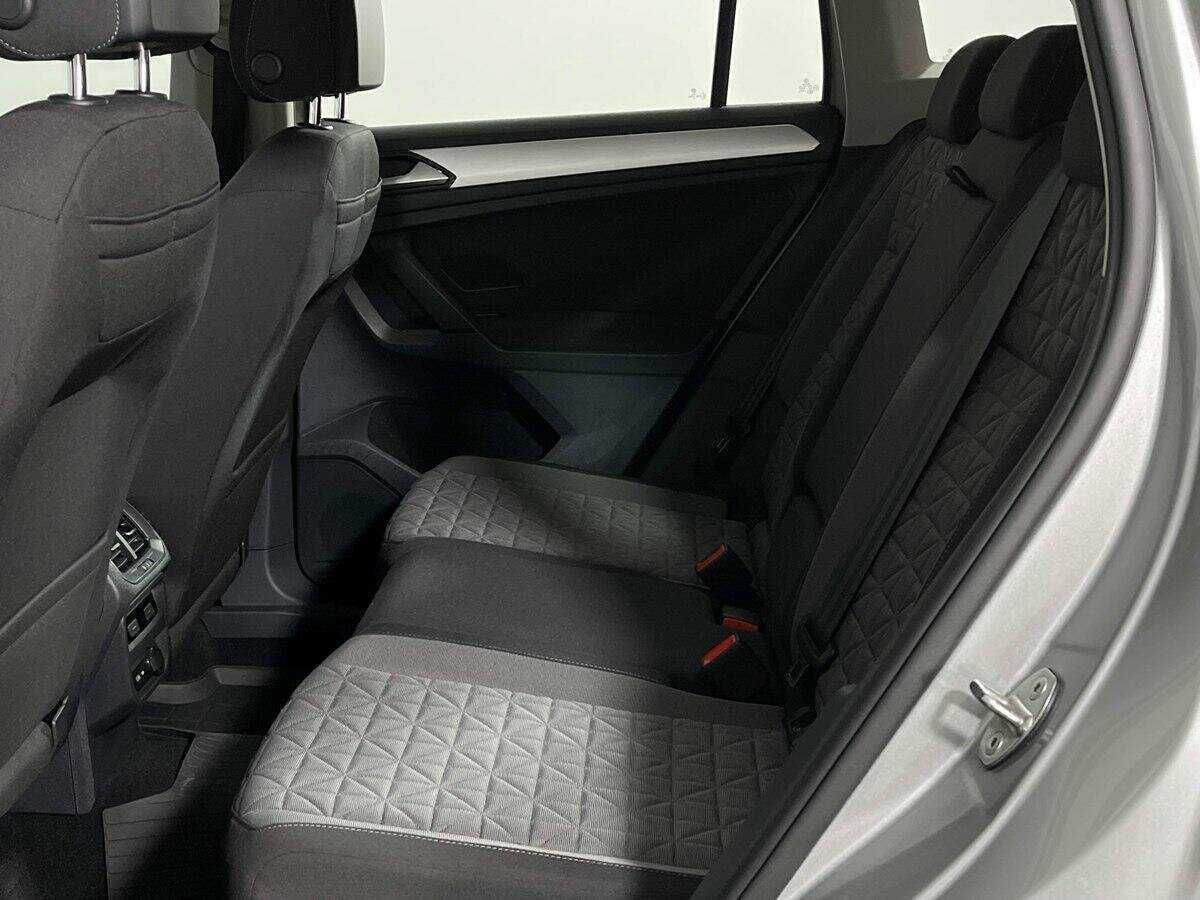 Volkswagen Tiguan б/у, 2021, Роботизированная. Фото: #9