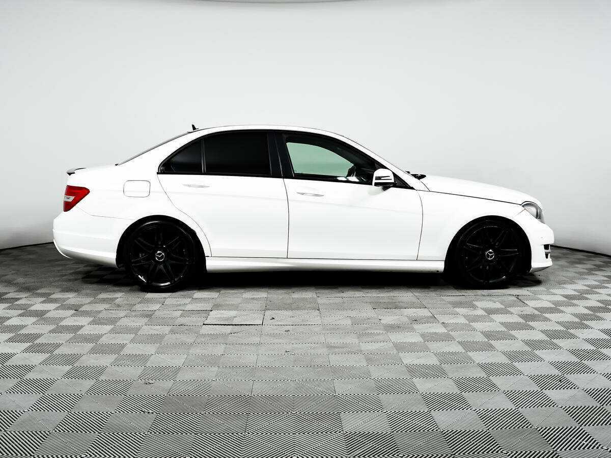 Mercedes-Benz C-Класс б/у, 2013, Автоматическая. Фото: #3