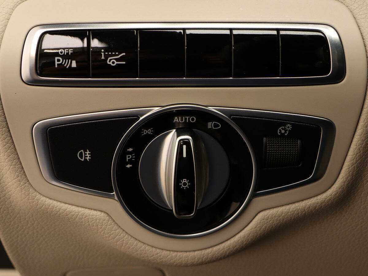 Mercedes-Benz C-Класс б/у, 2016, Автоматическая. Фото: #15