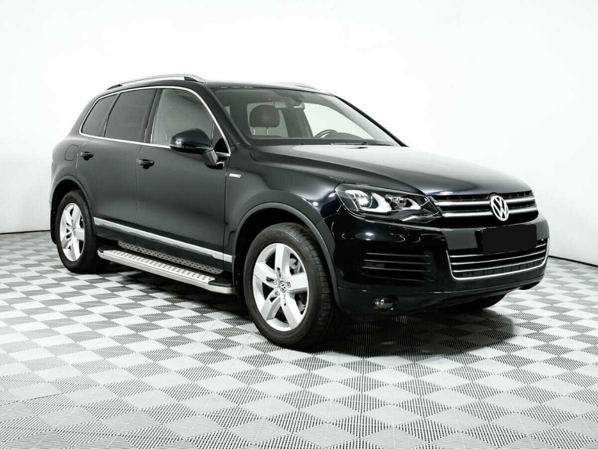Volkswagen Touareg б/у, 2014, Автоматическая. Фото: #2