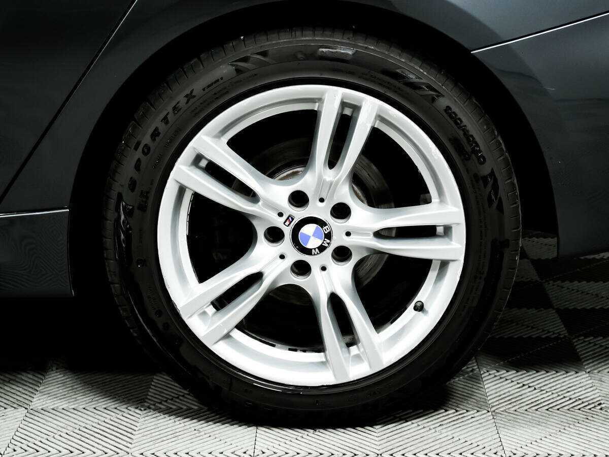 BMW 3 серии б/у, 2016, Автоматическая. Фото: #13