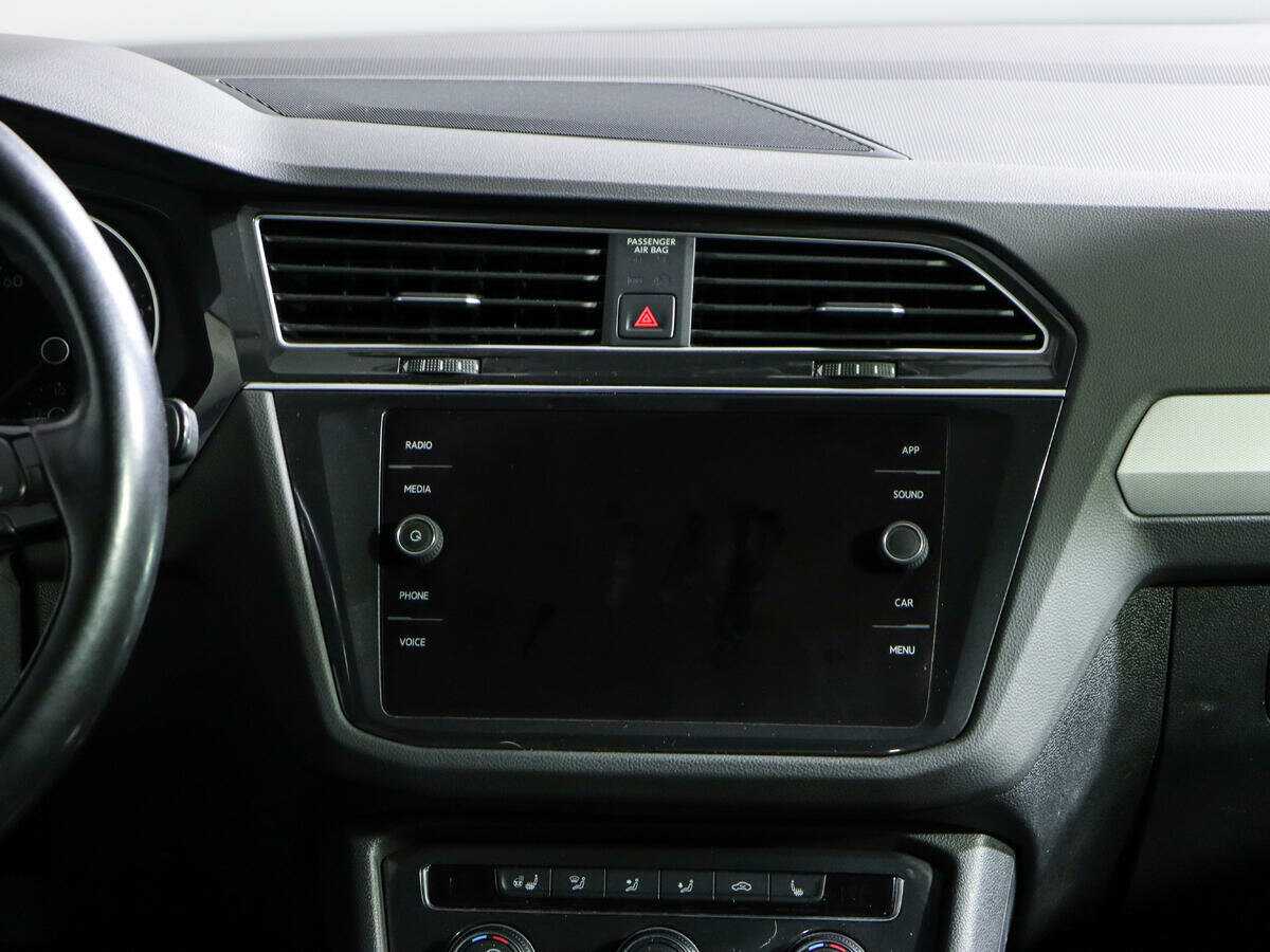 Volkswagen Tiguan б/у, 2020, Роботизированная. Фото: #10