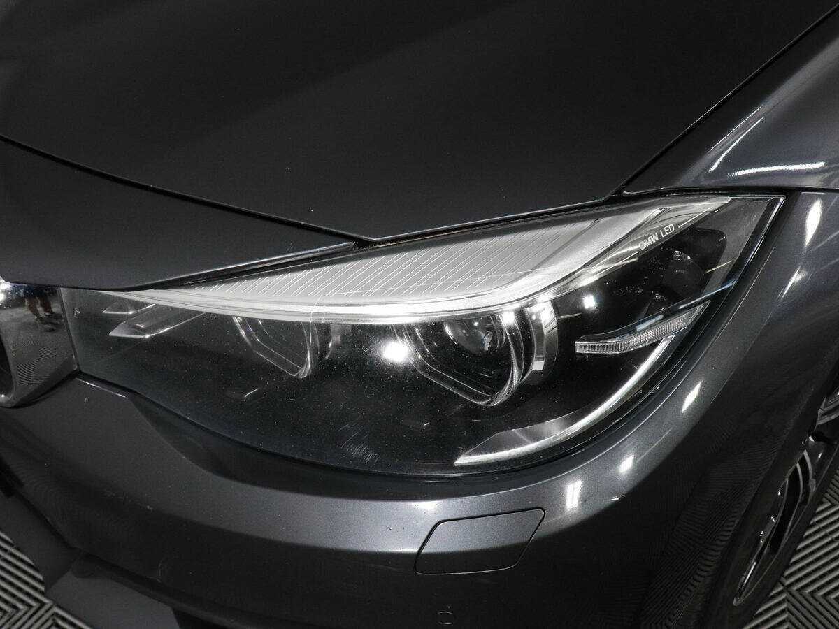 BMW 3 серии б/у, 2017, Автоматическая. Фото: #6