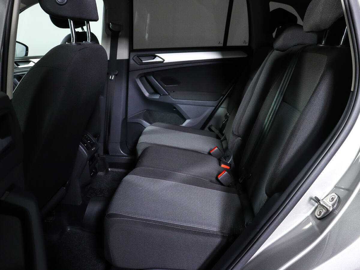 Volkswagen Tiguan б/у, 2021, Роботизированная. Фото: #6