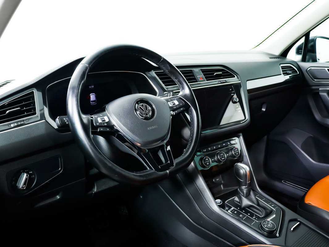 Volkswagen Tiguan б/у, 2017, Роботизированная. Фото: #12