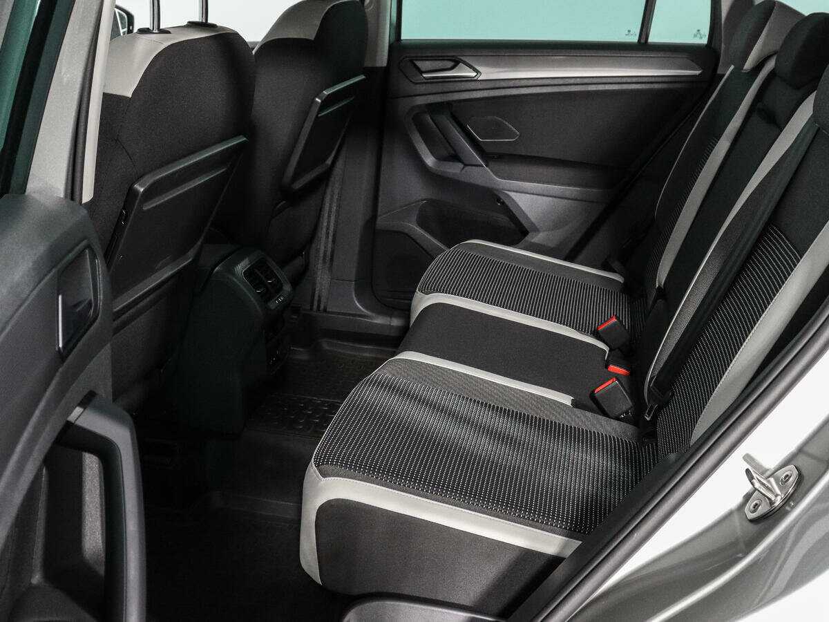 Volkswagen Tiguan б/у, 2019, Роботизированная. Фото: #11