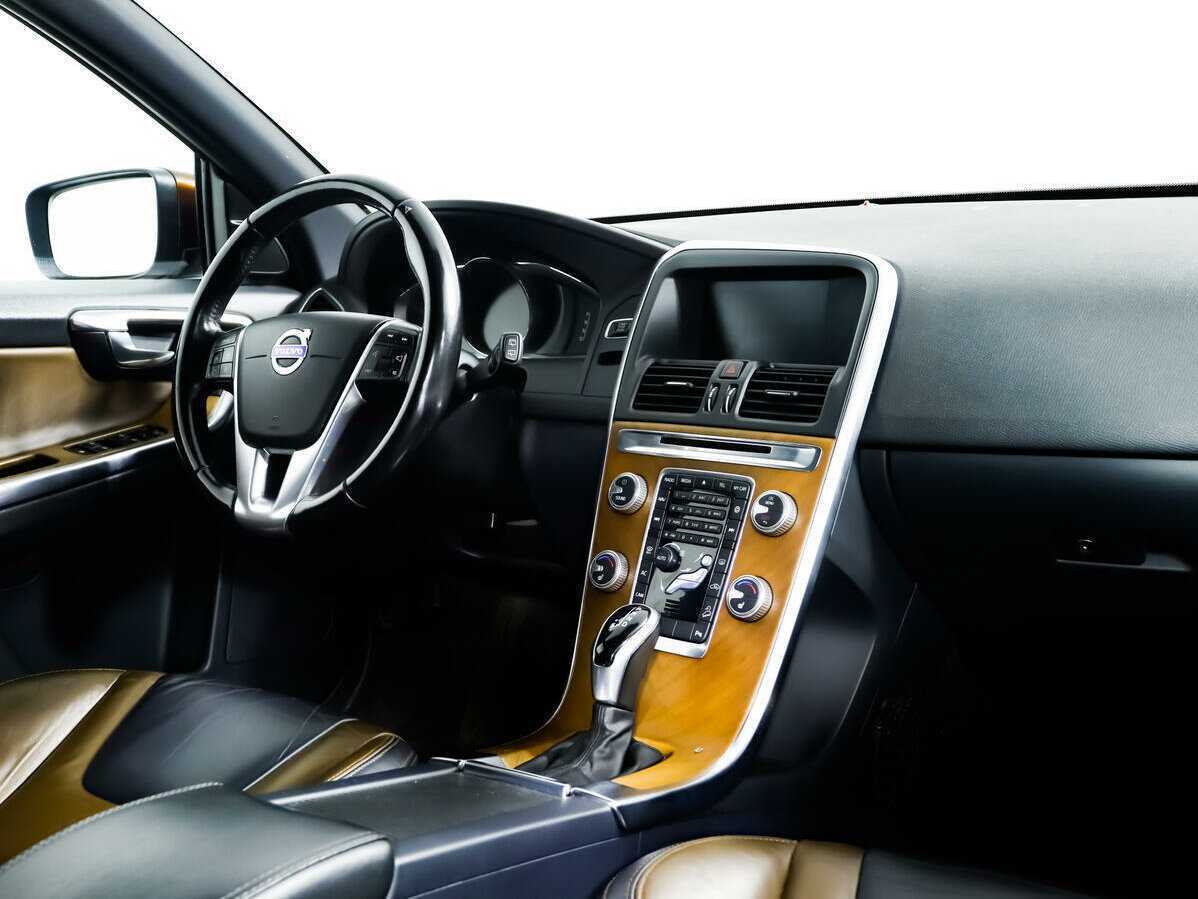 Вольво ИксЦ60 б/у, 2014, Автоматическая. Фото: #8