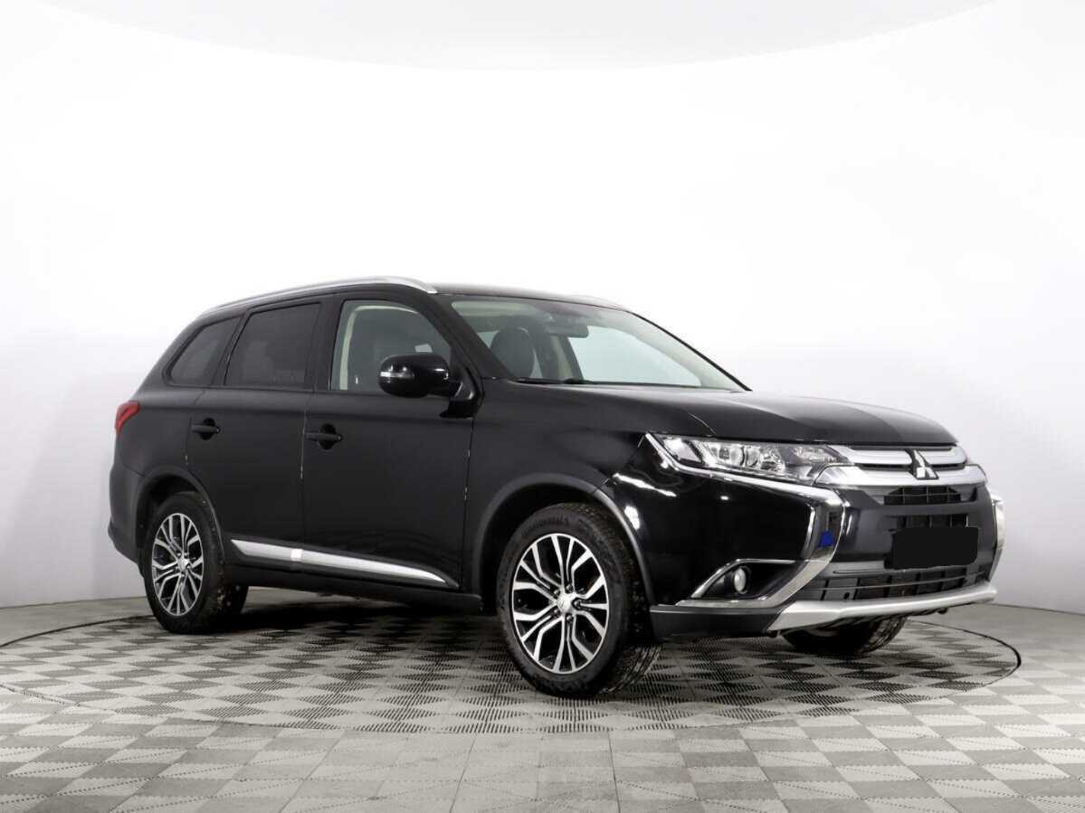 Mitsubishi Outlander б/у, 2017, Вариатор. Фото: #2