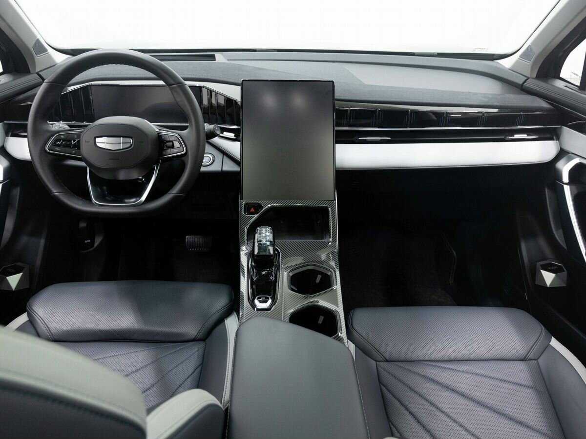 Geely Atlas б/у, 2023, Роботизированная. Фото: #15