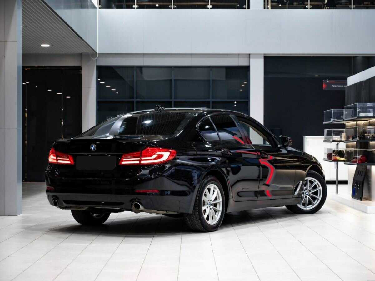 BMW 5 серии б/у, 2017, Автоматическая. Фото: #4