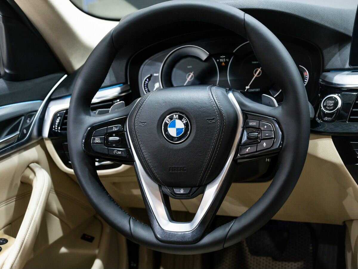 BMW 5 серии б/у, 2017, Автоматическая. Фото: #10