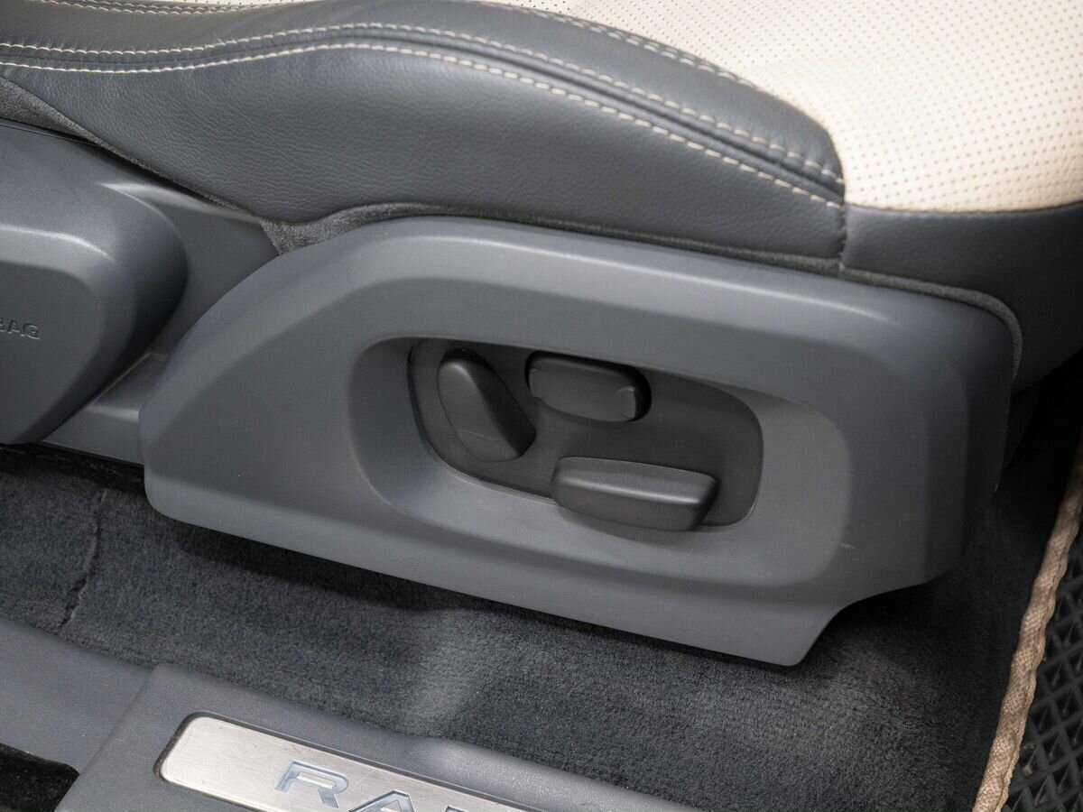 Land Rover Range Rover Evoque б/у, 2013, Автоматическая. Фото: #14