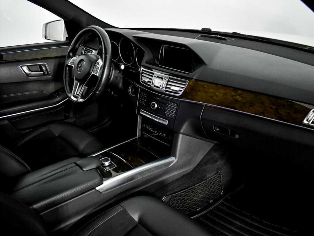 Mercedes-Benz E-Класс б/у, 2015, Автоматическая. Фото: #12