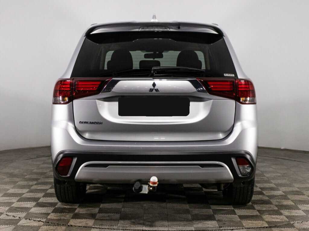 Mitsubishi Outlander б/у, 2021, Вариатор. Фото: #5