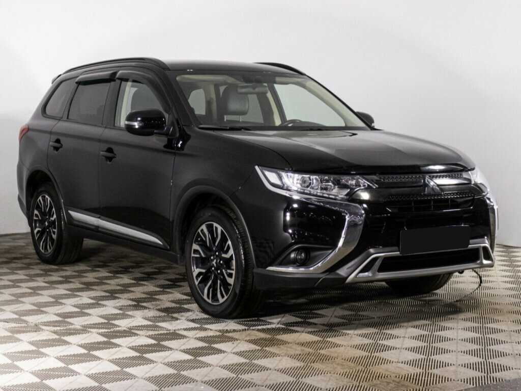 Mitsubishi Outlander б/у, 2021, Вариатор. Фото: #2