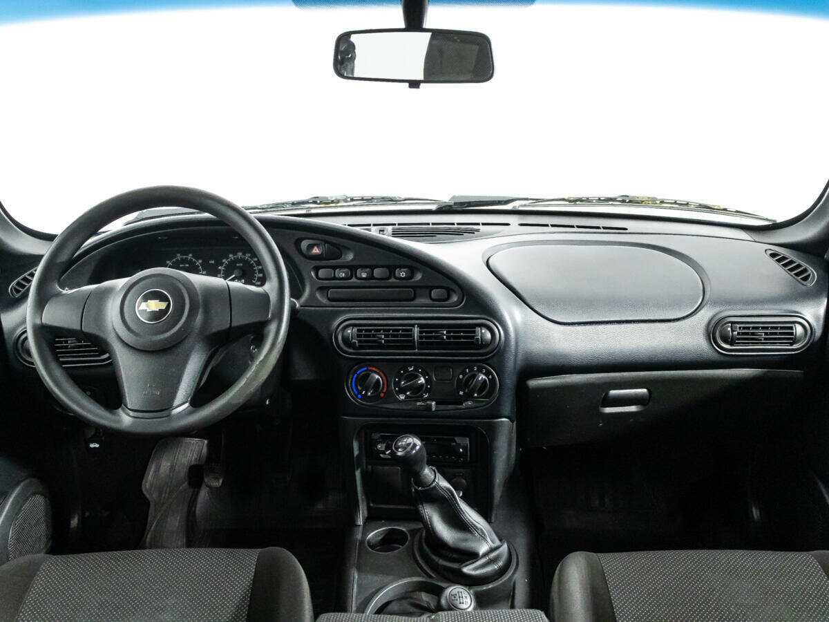 Chevrolet Niva б/у, 2019, Механическая. Фото: #12