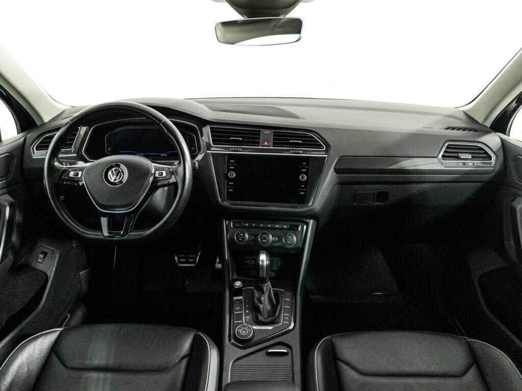 Volkswagen Tiguan б/у, 2020, Роботизированная. Фото: #12