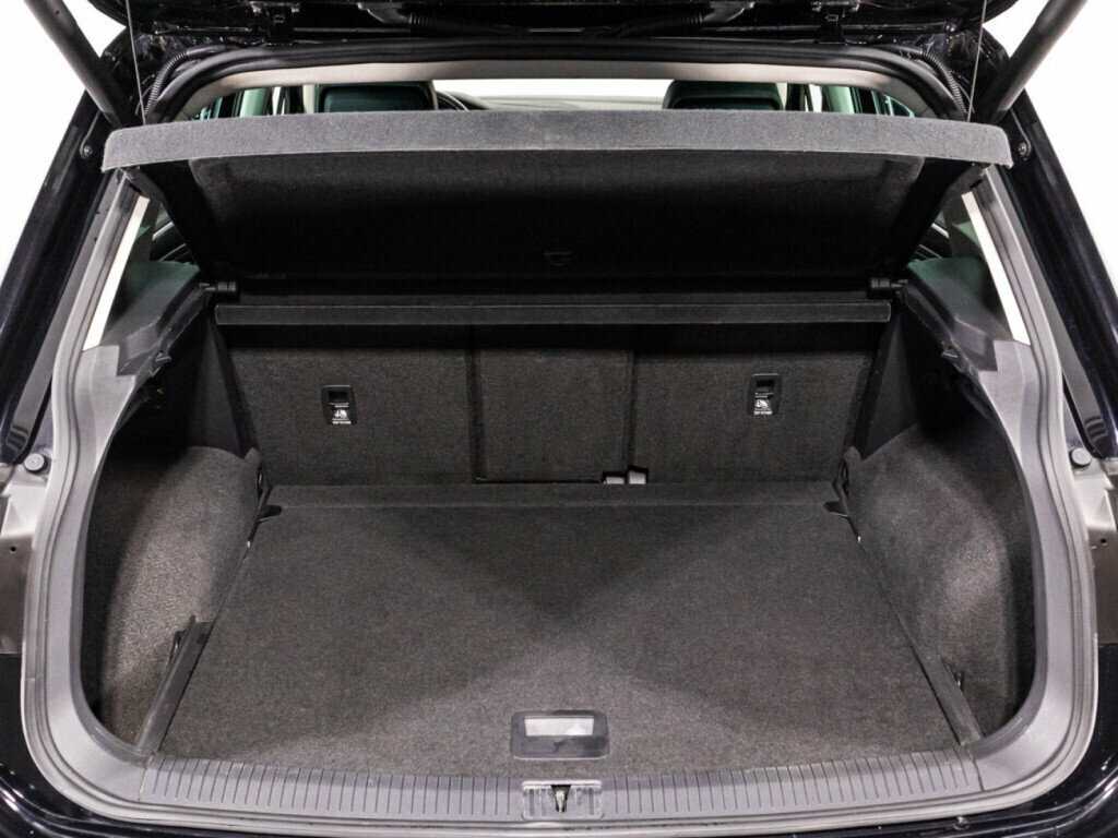 Volkswagen Tiguan б/у, 2020, Роботизированная. Фото: #14