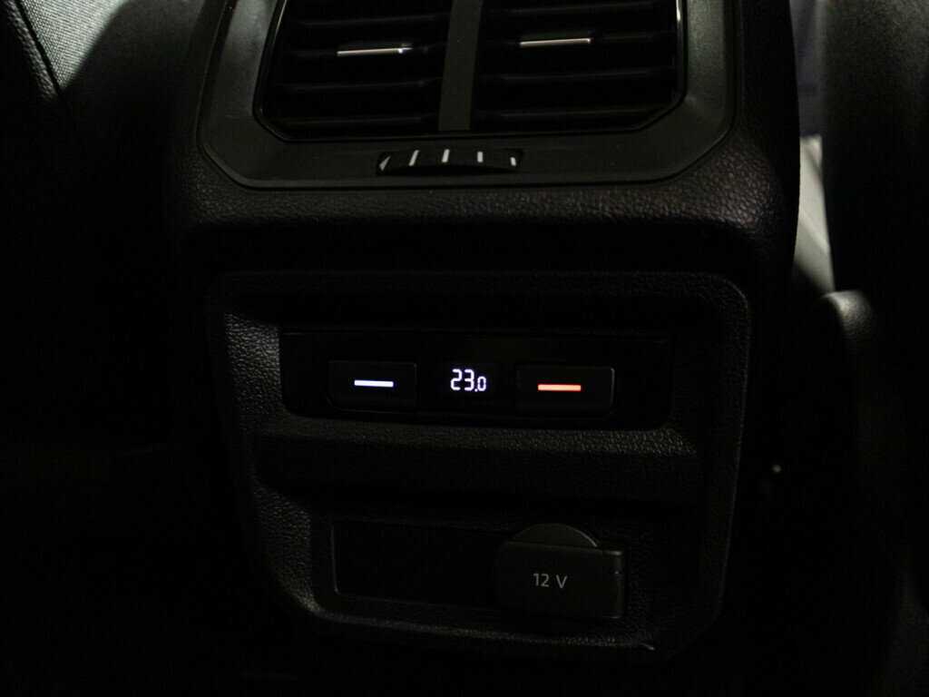 Фольксваген Тигуан б/у, 2018, Роботизированная. Фото: #17