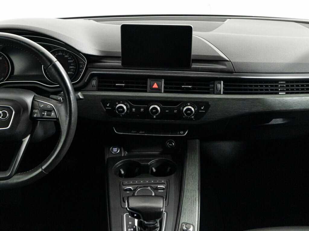 Audi A4 б/у, 2017, Роботизированная. Фото: #13