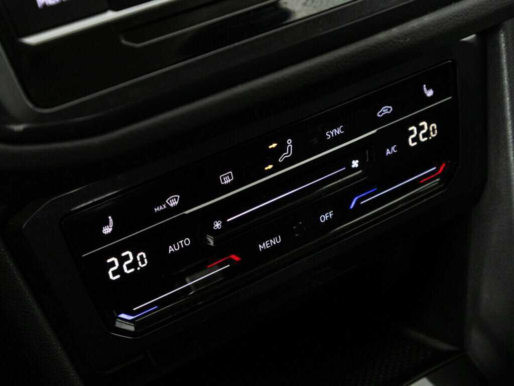 Volkswagen Tiguan б/у, 2021, Роботизированная. Фото: #15