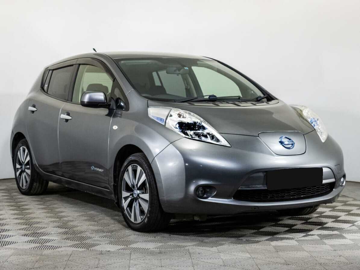 Nissan Leaf б/у, 2013, Автоматическая. Фото: #2