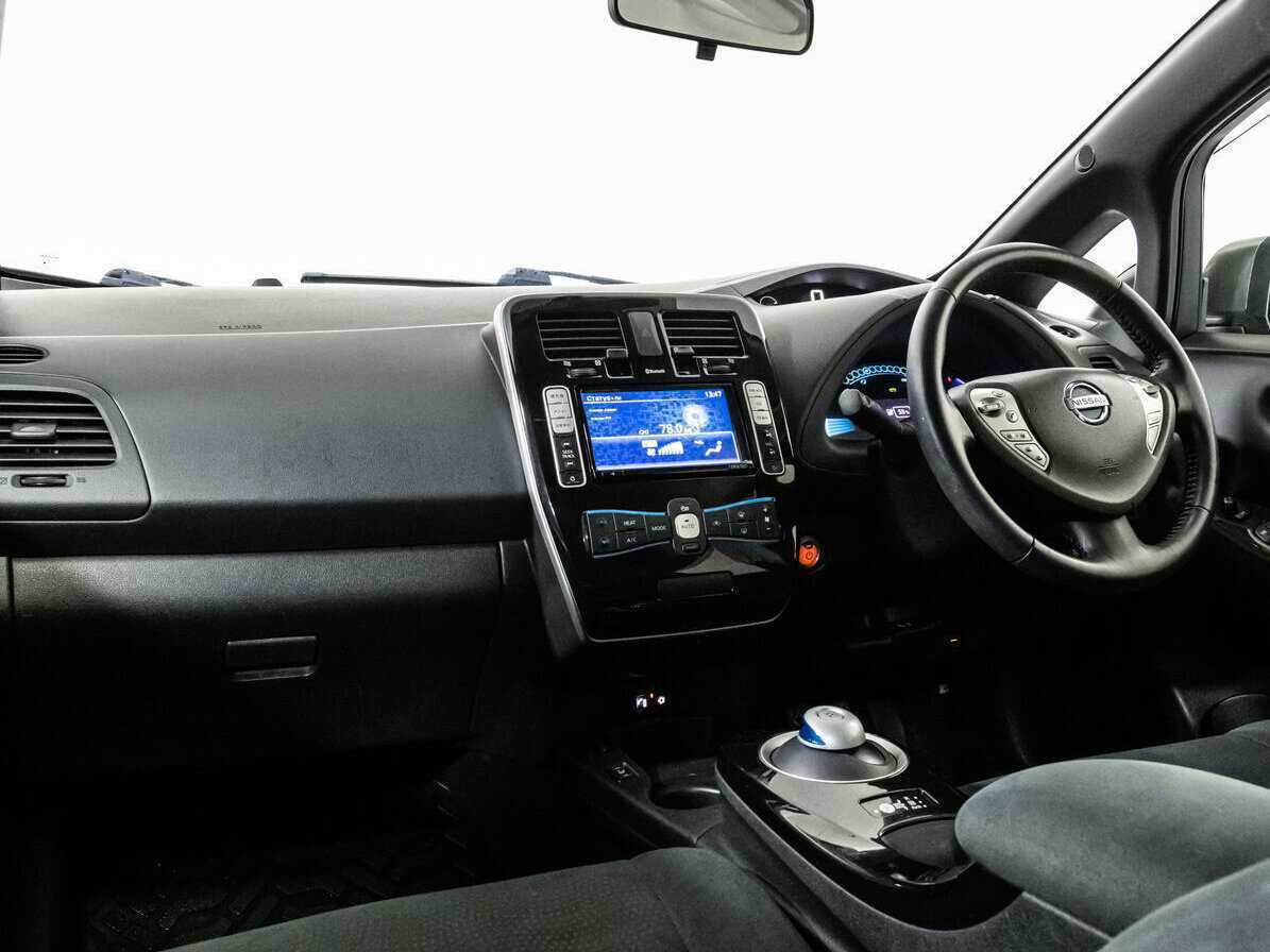 Nissan Leaf б/у, 2013, Автоматическая. Фото: #8