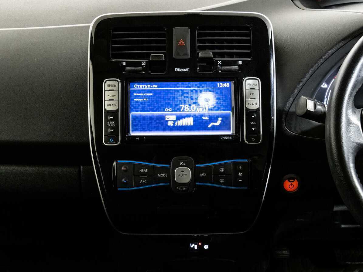 Nissan Leaf б/у, 2013, Автоматическая. Фото: #11