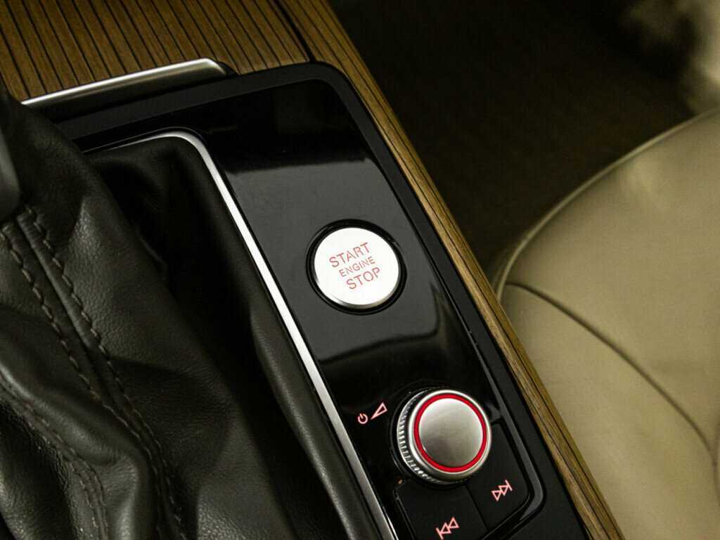 Audi A6 б/у, 2015, Роботизированная. Фото: #17