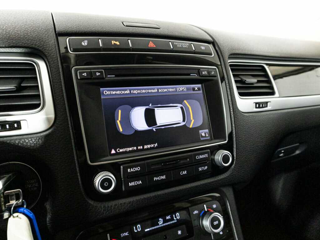 Volkswagen Touareg б/у, 2015, Автоматическая. Фото: #16