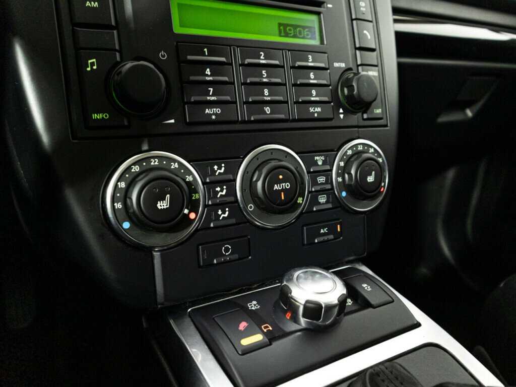 Land Rover Freelander б/у, 2012, Автоматическая. Фото: #14