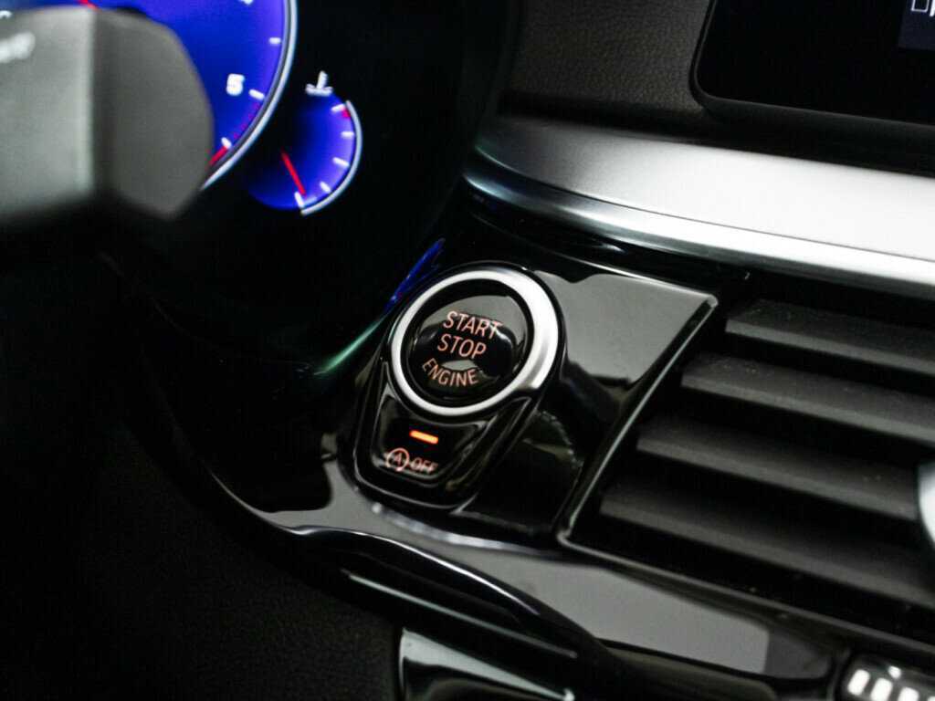 BMW 5 серии б/у, 2018, Автоматическая. Фото: #21