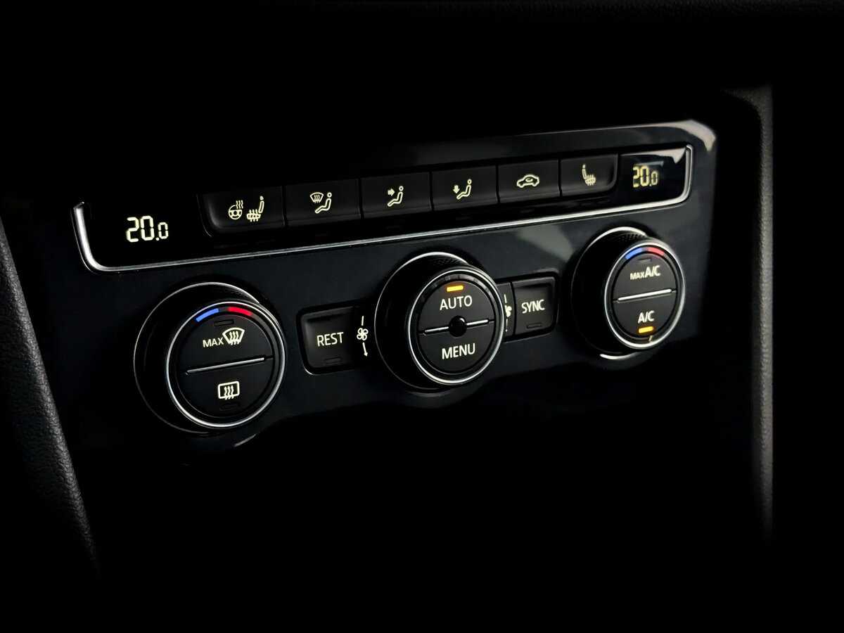 Volkswagen Tiguan б/у, 2020, Роботизированная. Фото: #25