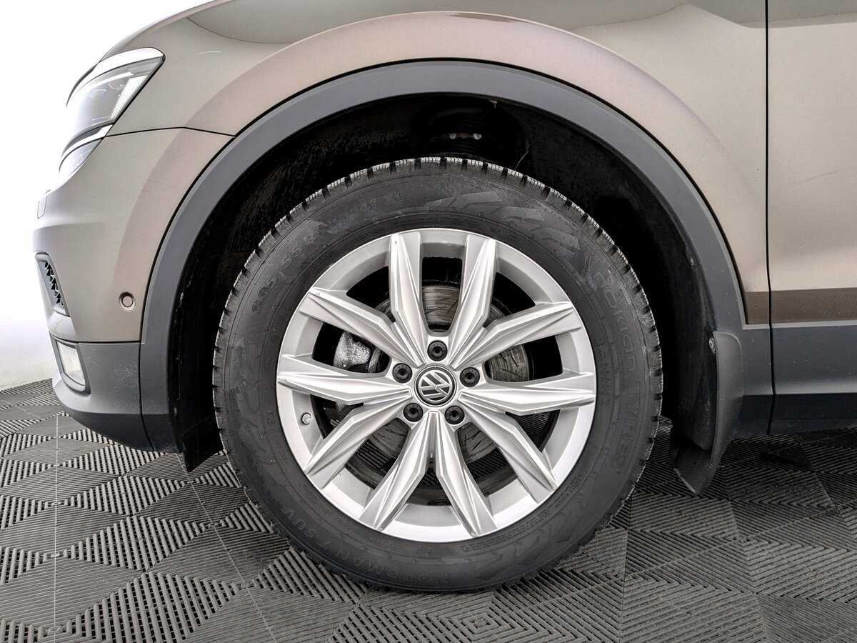 Volkswagen Tiguan б/у, 2017, Роботизированная. Фото: #17